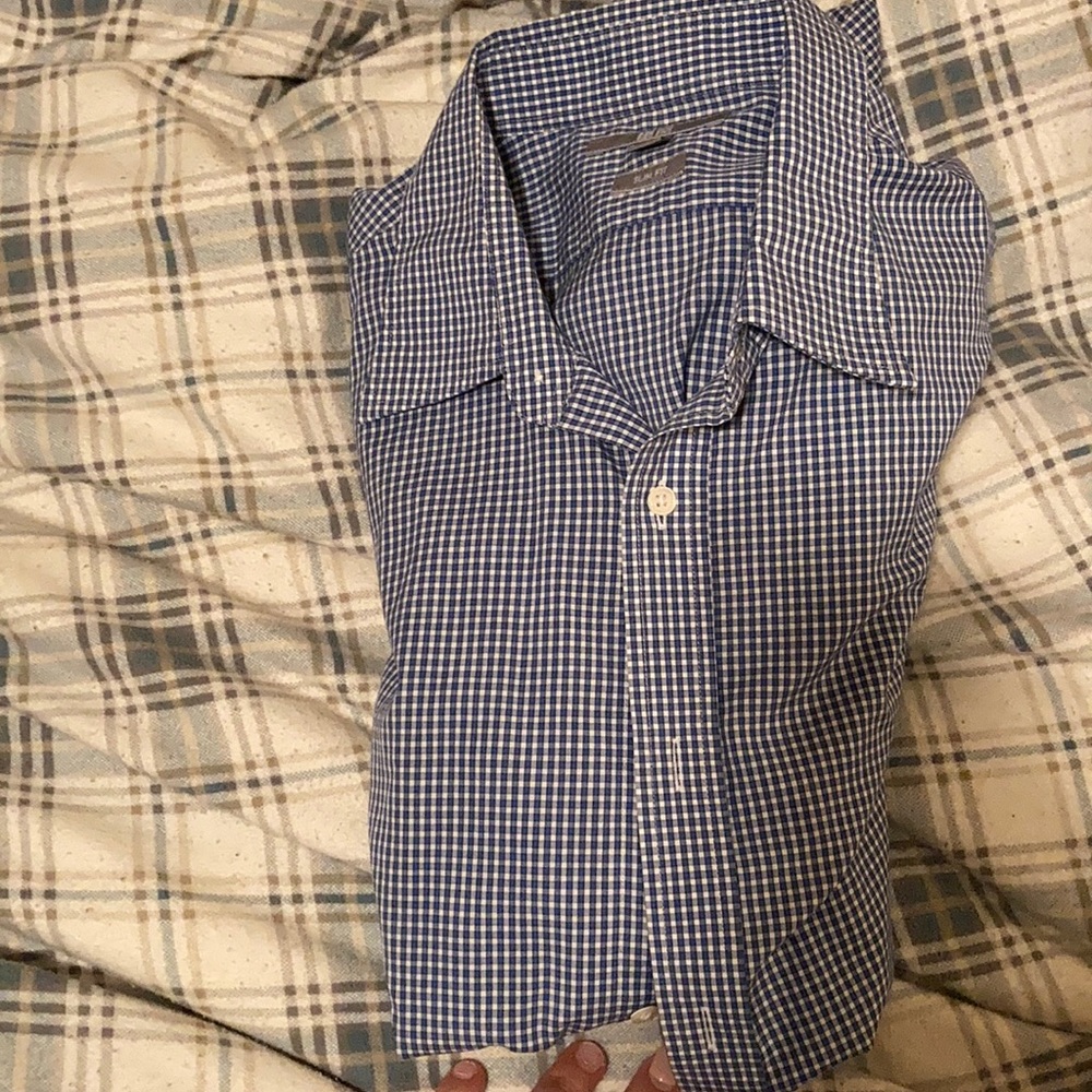 Uniqlo dress shirt